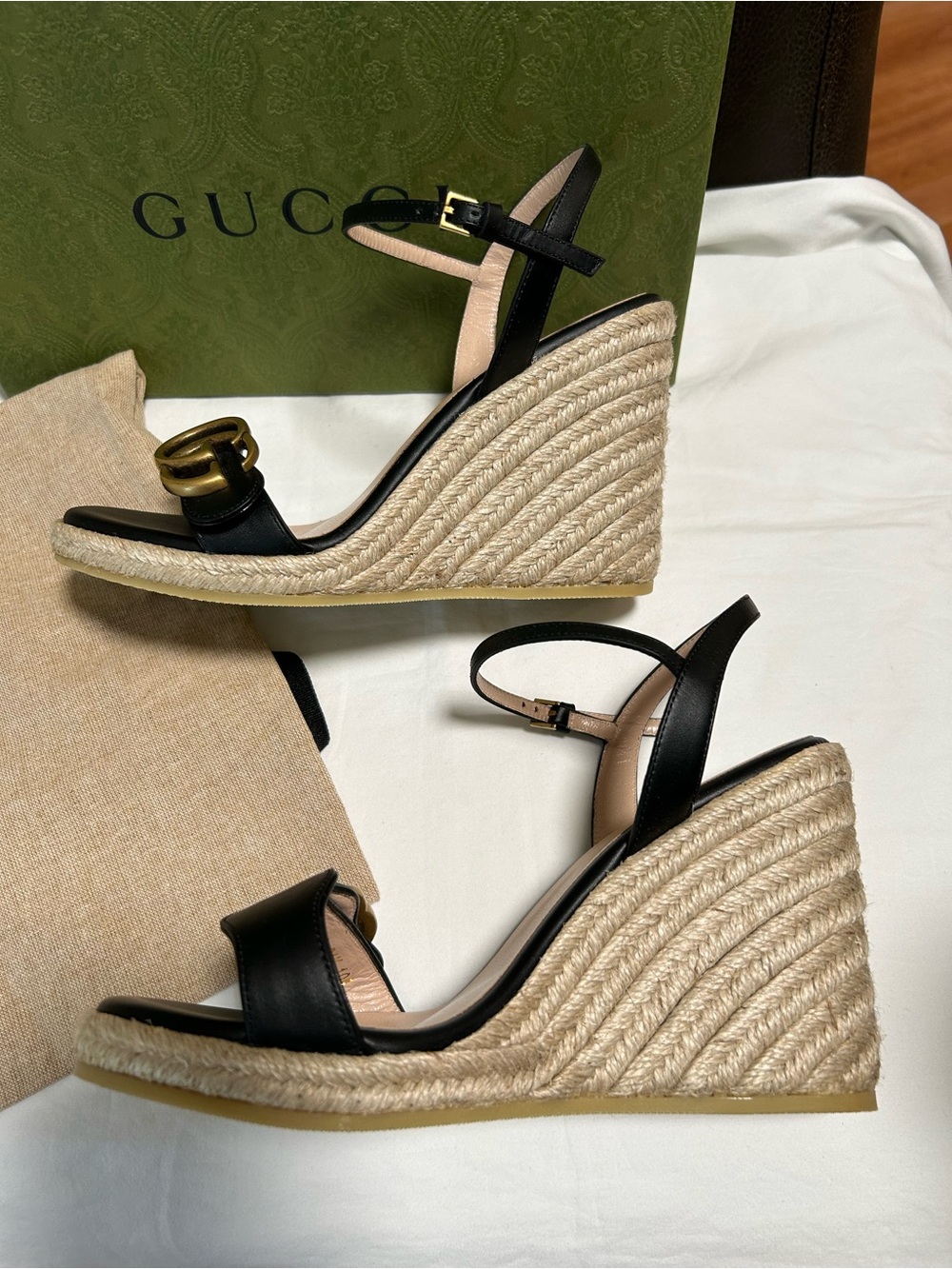 NWT Gucci Aitana Black Leather Espadrille Wedge Sandals w Gold GG Size 4.5/ 34.5 - Picture 6 of 12